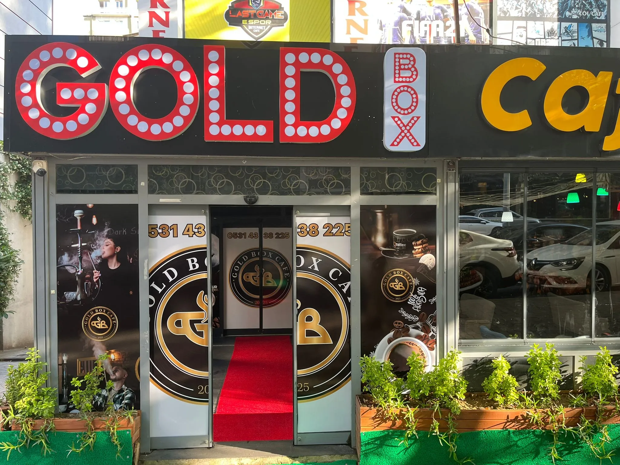 Gold Box Sahne